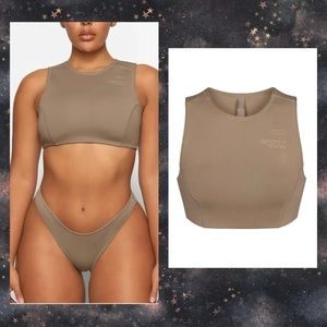 Skims Swim Sport High Neck Top Desert New